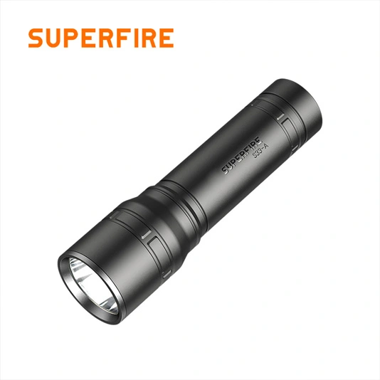 SUPERFIRE S33-A 125 lúmenes mini linterna táctica USB recargable