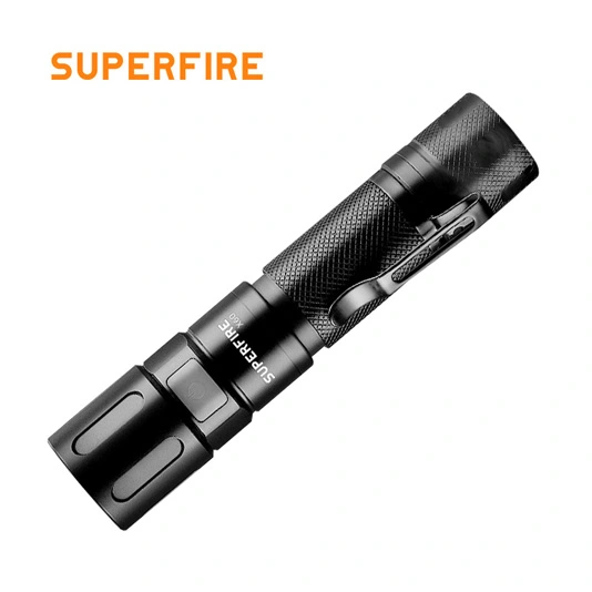 Linterna táctica SUPERFIRE X60 850 Lúmenes Mini Zoom