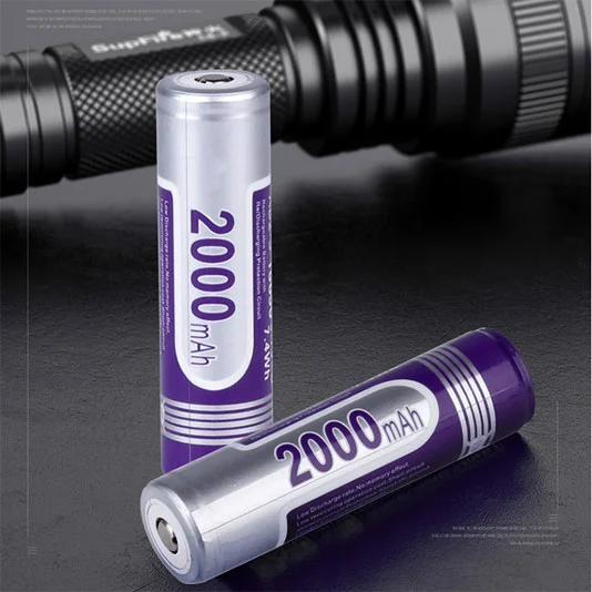 Batería de litio recargable 2000mAh 3,7 voltios SUPERFIRE AB2-S 18650