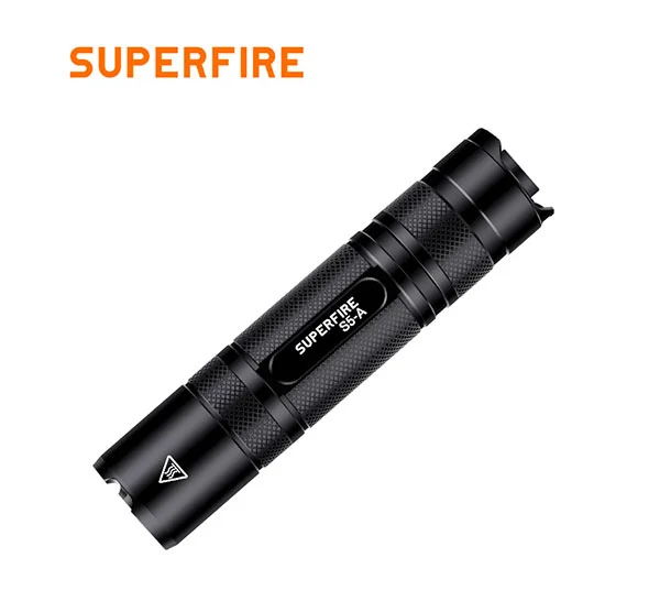 SUPERFIRE S5-A 300 lúmenes mini linterna táctica recargable