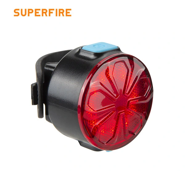 Luz compacta para bicicleta SUPERFIRE BTL05